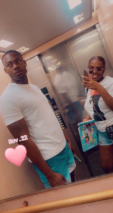 We love ah mirror selfie 