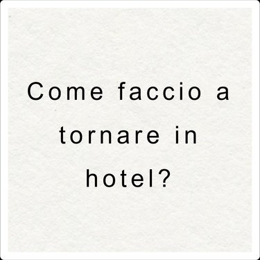 Coloro che non desiderano guidare da soli o che hanno bevuto possono essere riaccompagnati con una navetta da Villa Hamalia in determinati orari (da comunicare), purché l'hotel si trovi sul percorso indicato.